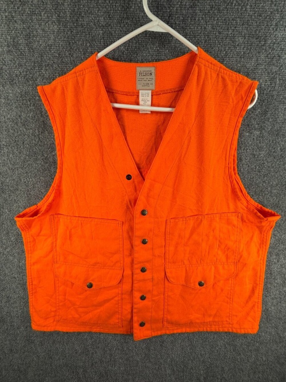 VTG CC Filson Blaze Orange Hunting Vest Style 12 Size 46 USA Made Snap Pockets